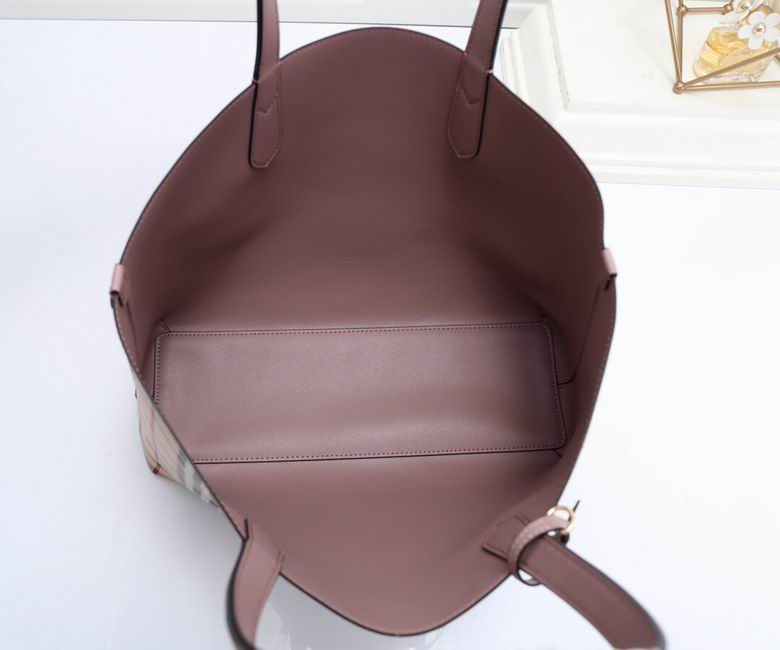 Burberry Small Reversible Handbag WN8210