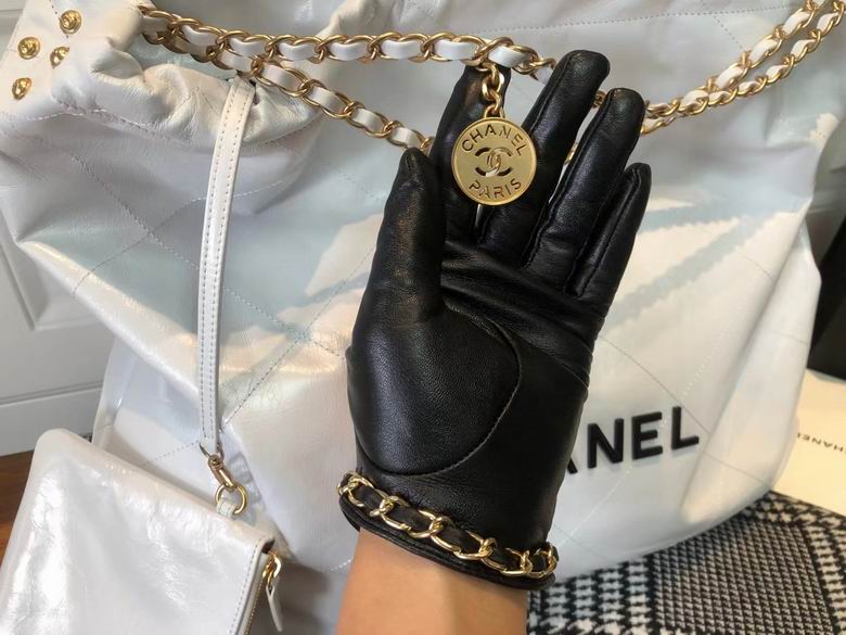 Chanel Chain Hobo Bag BP2896
