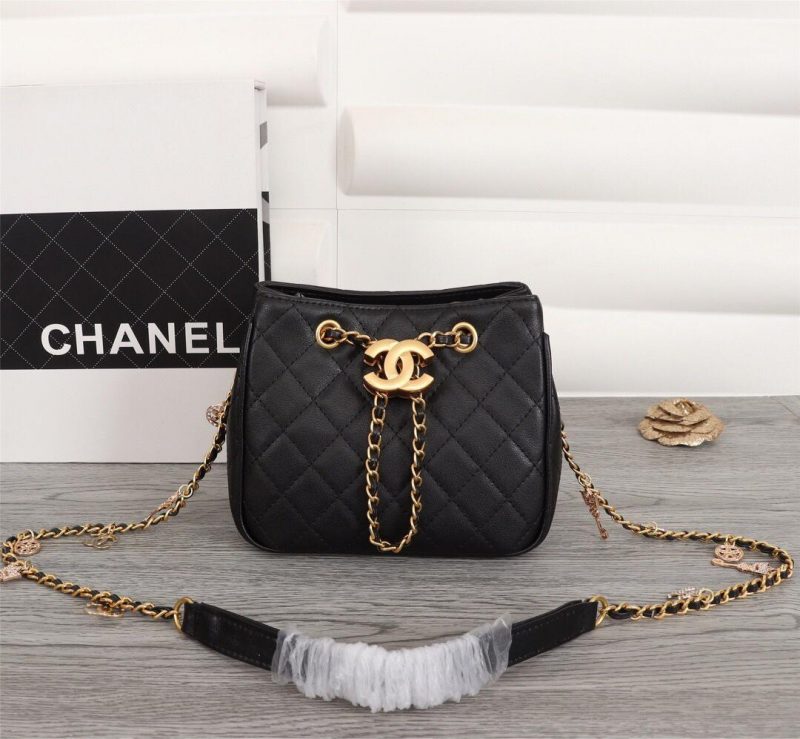 Chanel Drawstring Bucket Bag WO190717