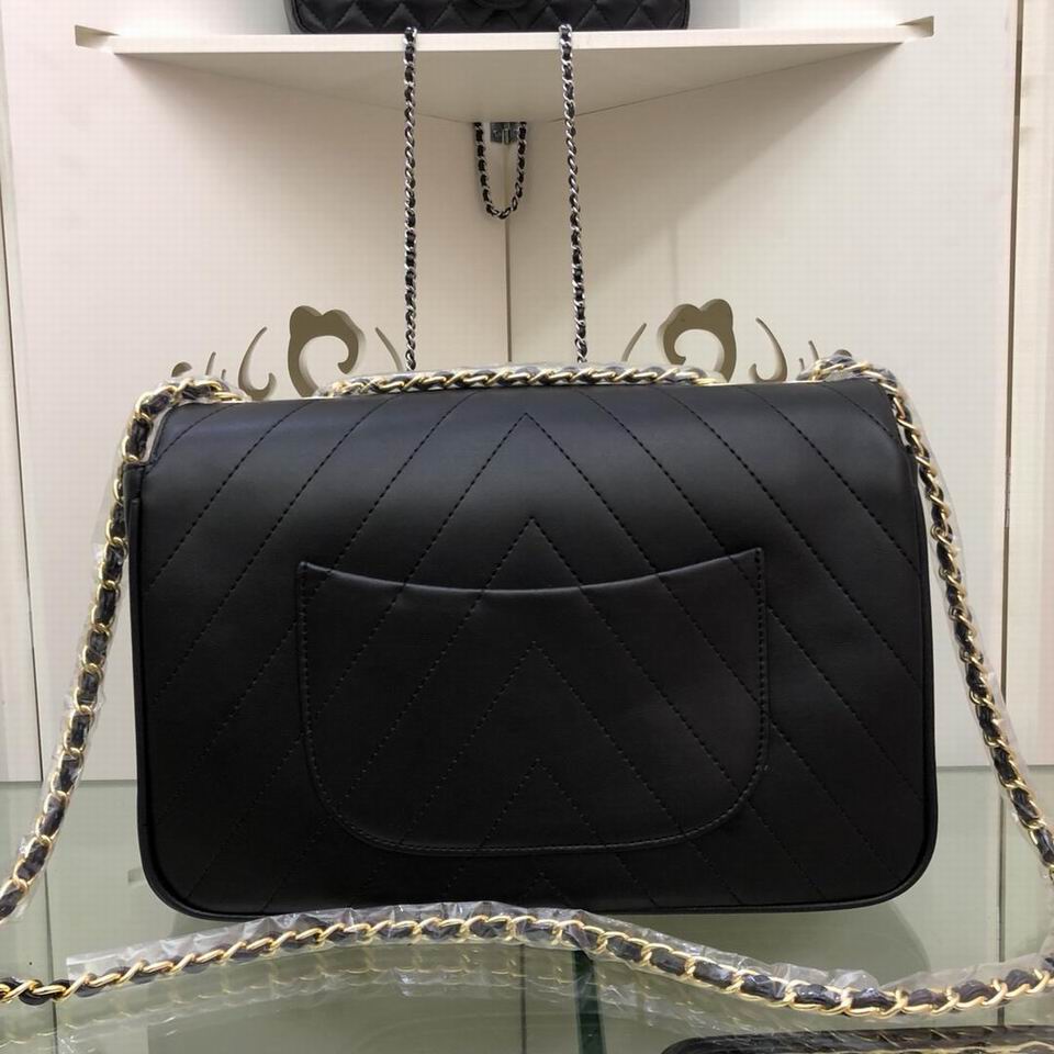 Chanel Maxi Classic Flap Bag WX19090