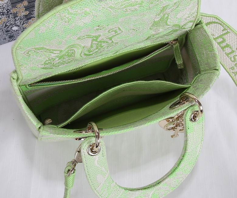 Dior Mini Tote Bag BN2112181