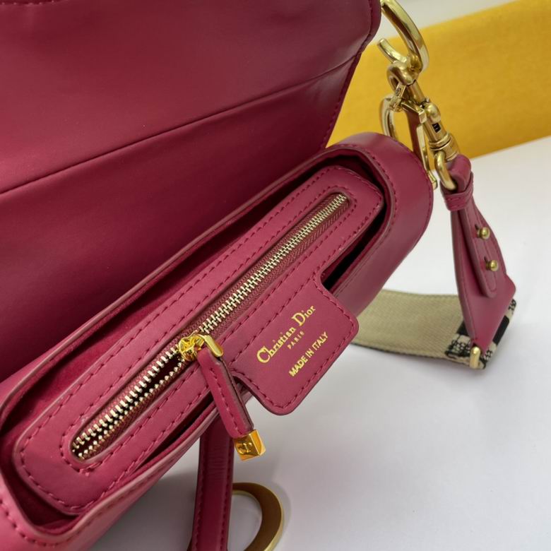 Dior Saddle Bag WW0446