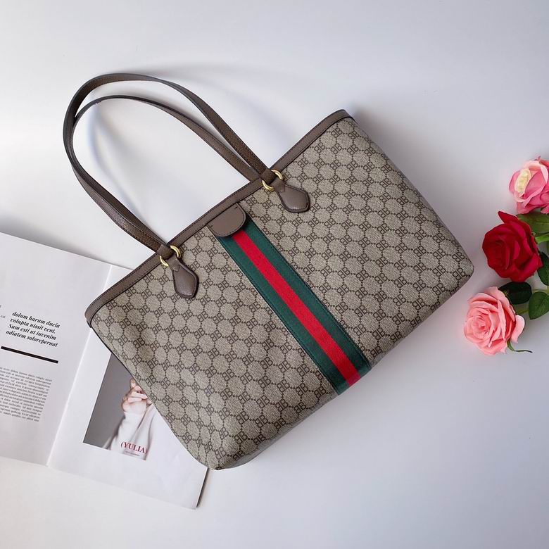 Gucci GG Medium Tote Bag WD6801