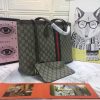 Gucci Supreme Tote Bag WD6316