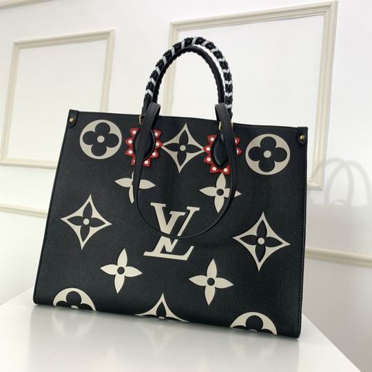 LV Embossed Leather Crafty Tote Bag CYM453
