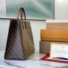 LV Onthego Monogram Shoulder Bag AKM44576