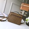 LV Reverse Pochette Metis CCVM414