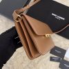 Le Maillon Medium Leather Shoulder Bag AM649795