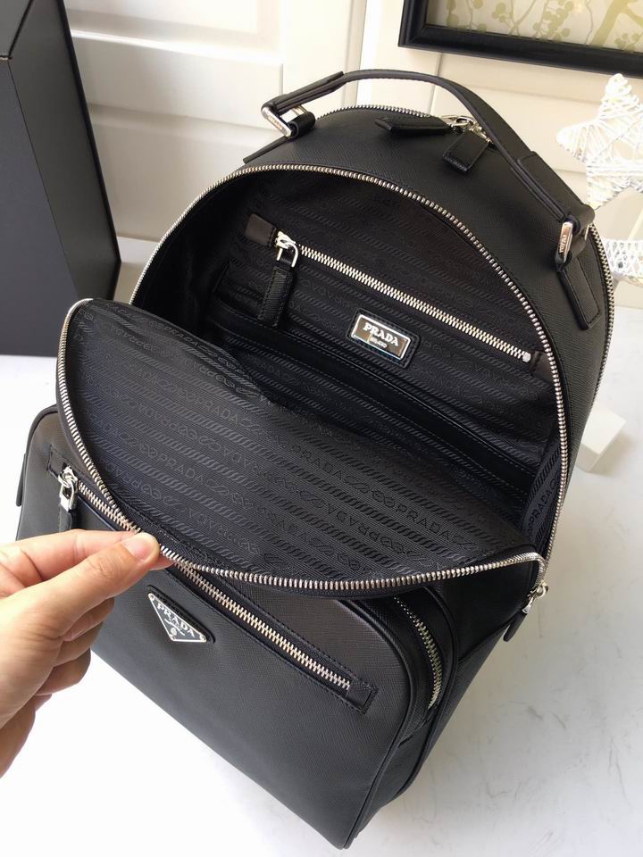 Prada Leather Backpack AP2VZ032