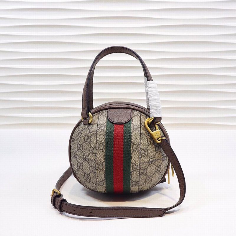 Top Handle Gucci Supreme GG Bag BG574794