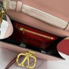 Valentino Chain Strap Handbag WW129