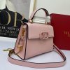 Valentino Chain Strap Handbag WW129
