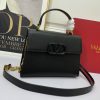 Valentino Chain Strap Handbag WW129