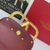 Valentino Garavani Crossbody Bag WW2211