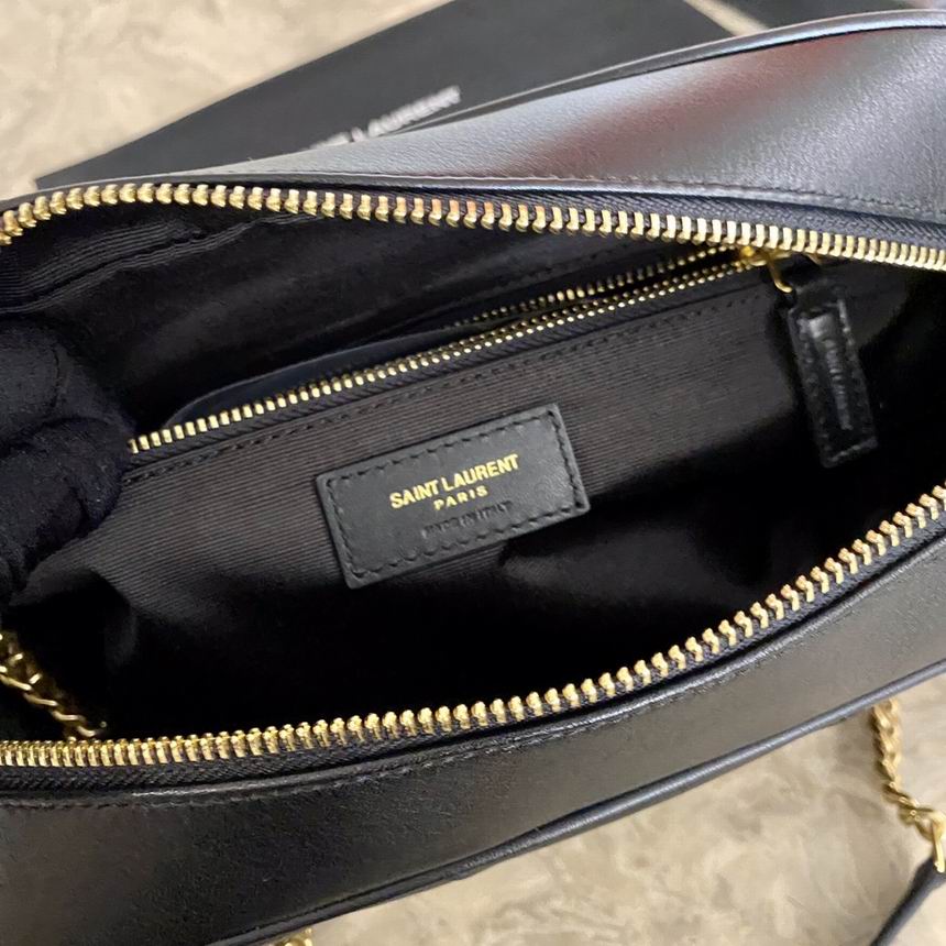 YSL Quilted Leather Shoulder Bag AM671691